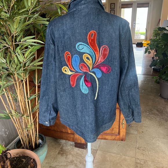 iOS Embellish ladies denim jacket. large. NWOT. Never. Worn. Perfect condition - Picture 13 of 16
